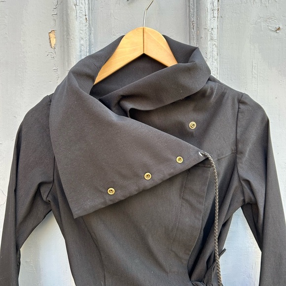 Melow by Melissa Bolduc Isabeau Assymetric Jacket, BNWT, size XS - Picture 5 of 14